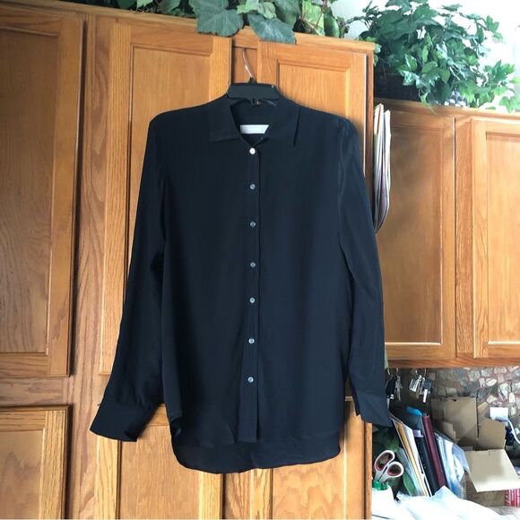 Everlane The Clean Silk Relaxed Button Down Shirt Black - 4 - Picture 5 of 14